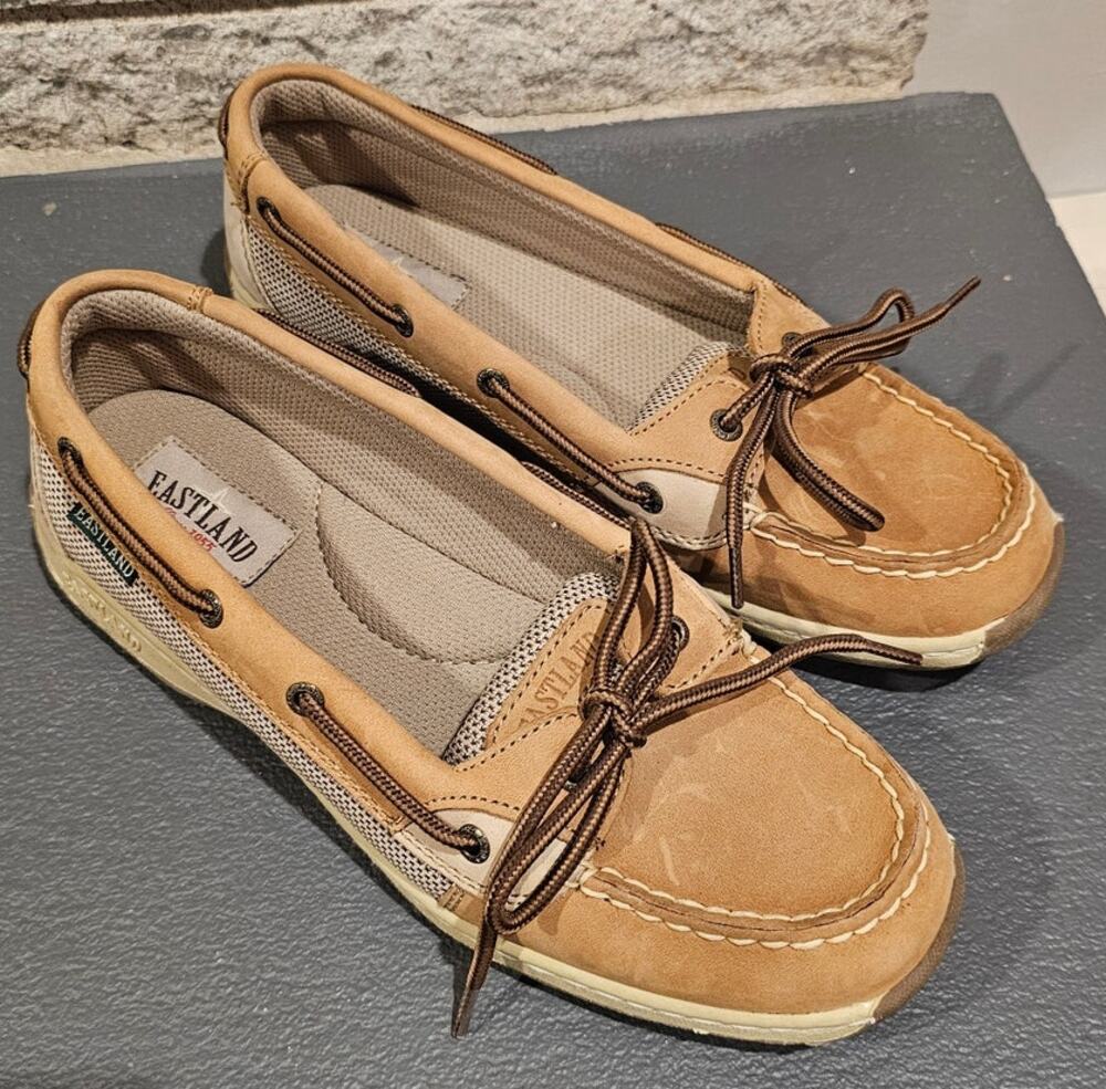 Eastland Sunrise Boat Shoe, Leather,  Slip On, Cushioned Loafer, Womens Sz 8.5